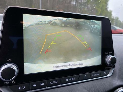 Used 2022 Nissan Sentra SR image 26