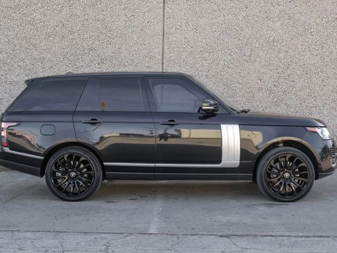 Used 2013 Land Rover Range Rover Supercharged image 7
