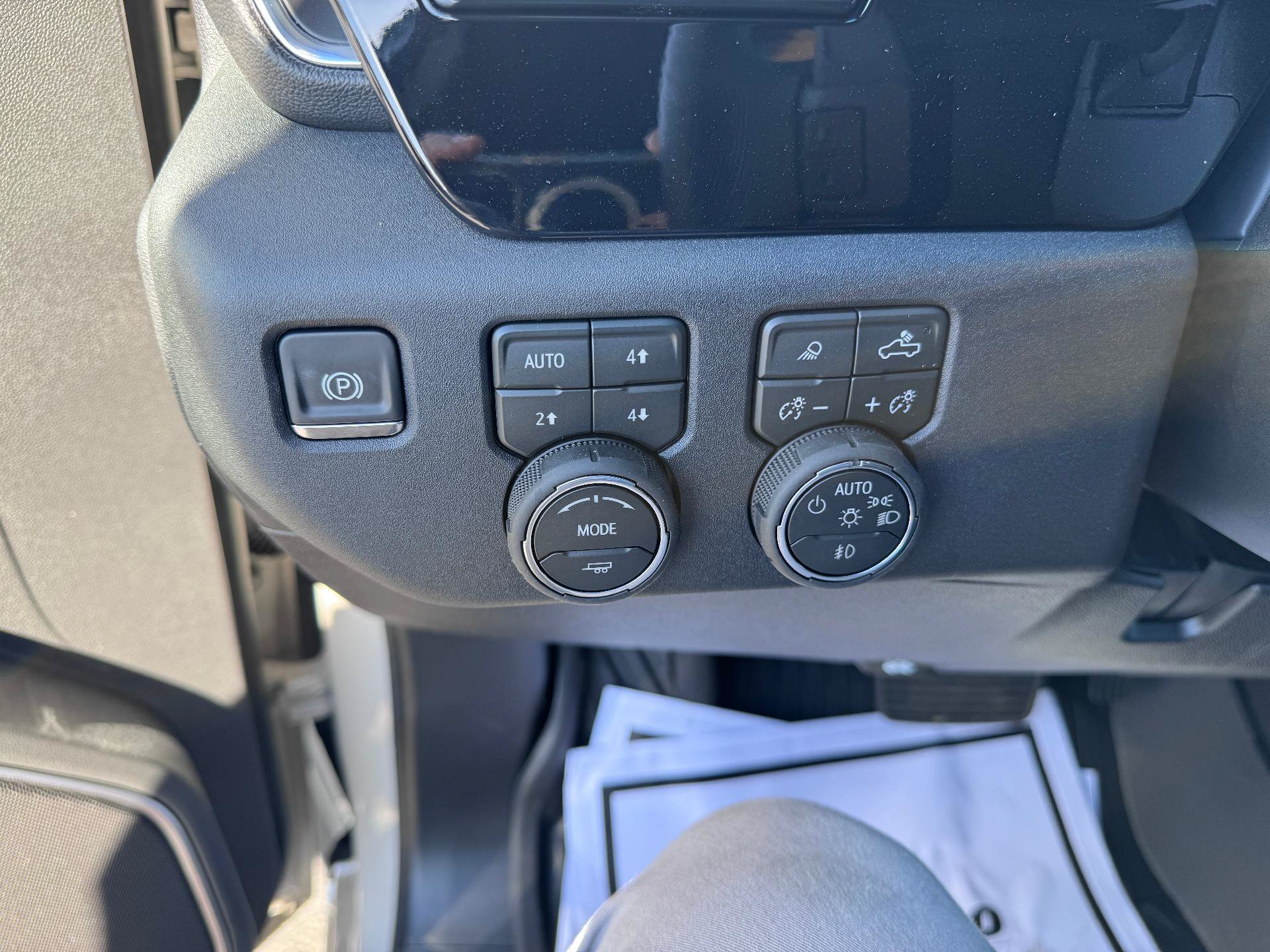 New 2026 Chevrolet Silverado 1500 RST w/ RST All Star Premium Package AWD/4WD image 24