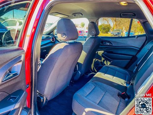 Used 2024 Chevrolet Trax RS w/ Driver Confidence Package image 27