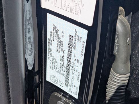 Certified 2025 Ford F150 Lariat AWD/4WD image 36