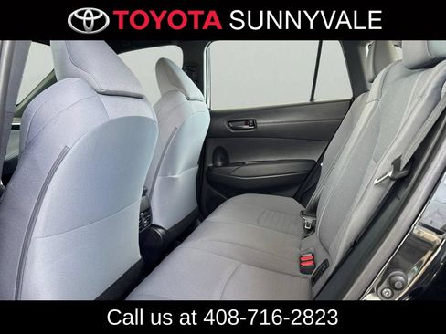 Used 2023 Toyota Corolla Cross AWD Hybrid image 6