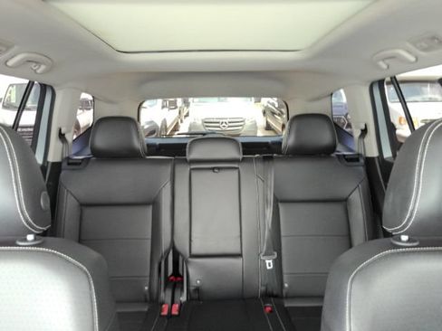 Used 2021 Volkswagen Atlas SE w/ Panoramic Sunroof Package AWD/4WD image 36