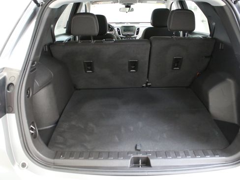 Used 2024 Chevrolet Equinox LS w/ LS Convenience Package AWD/4WD image 25