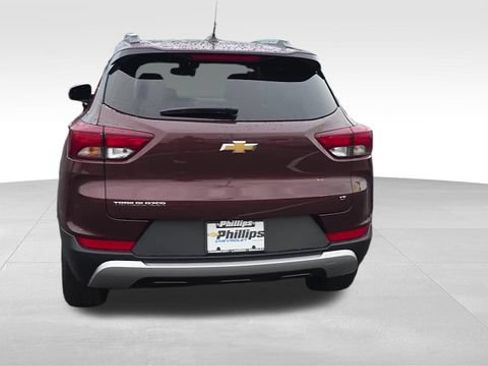 Certified 2023 Chevrolet TrailBlazer LT w/ Convenience Package FWD image 11