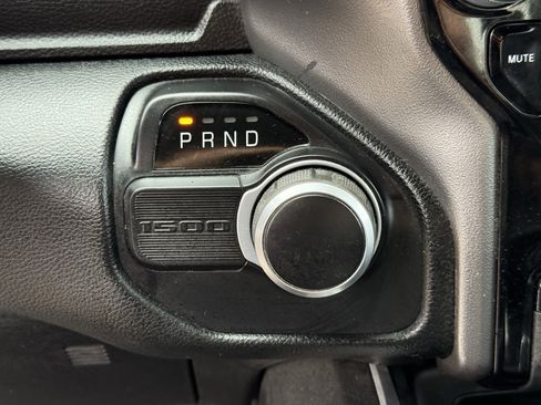 Used 2020 RAM 1500 Lone Star RWD image 23