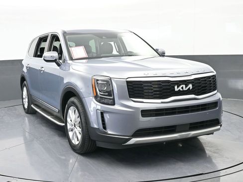 Used 2022 Kia Telluride LX image 9