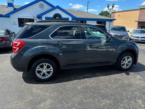 Used 2017 Chevrolet Equinox LT w/ Convenience Package FWD image 4