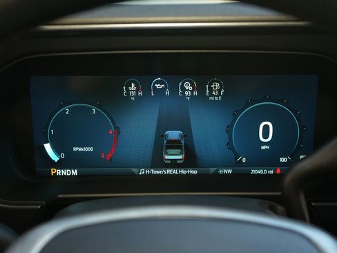 Used 2024 Ford F250 Platinum image 15