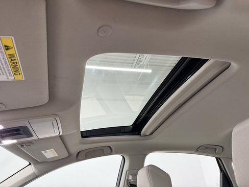 Certified 2025 Honda Accord SE image 37