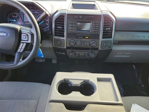 Used 2019 Ford F250 XLT image 18