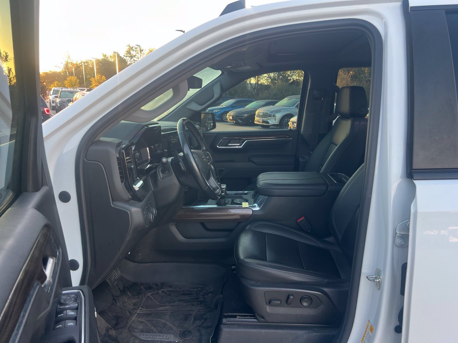 Used 2023 Chevrolet Silverado 1500 RST w/ All Star Edition Plus AWD/4WD image 22