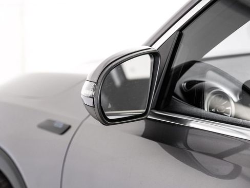 Used 2023 Mercedes-Benz EQB 250+ image 42