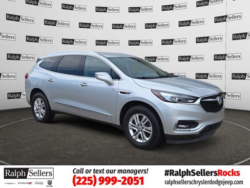 Used 2019 Buick Enclave Essence FWD image 1