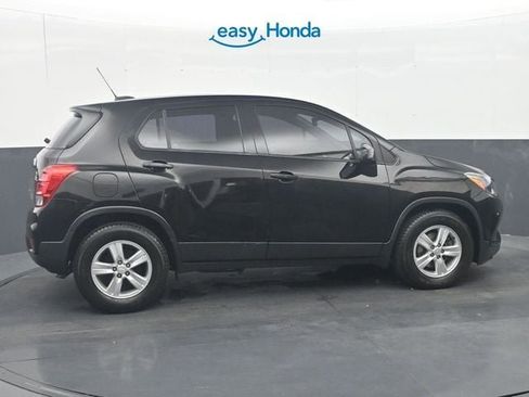 Used 2020 Chevrolet Trax LS FWD image 8