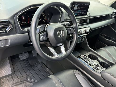 Used 2025 Honda Pilot EX-L image 4