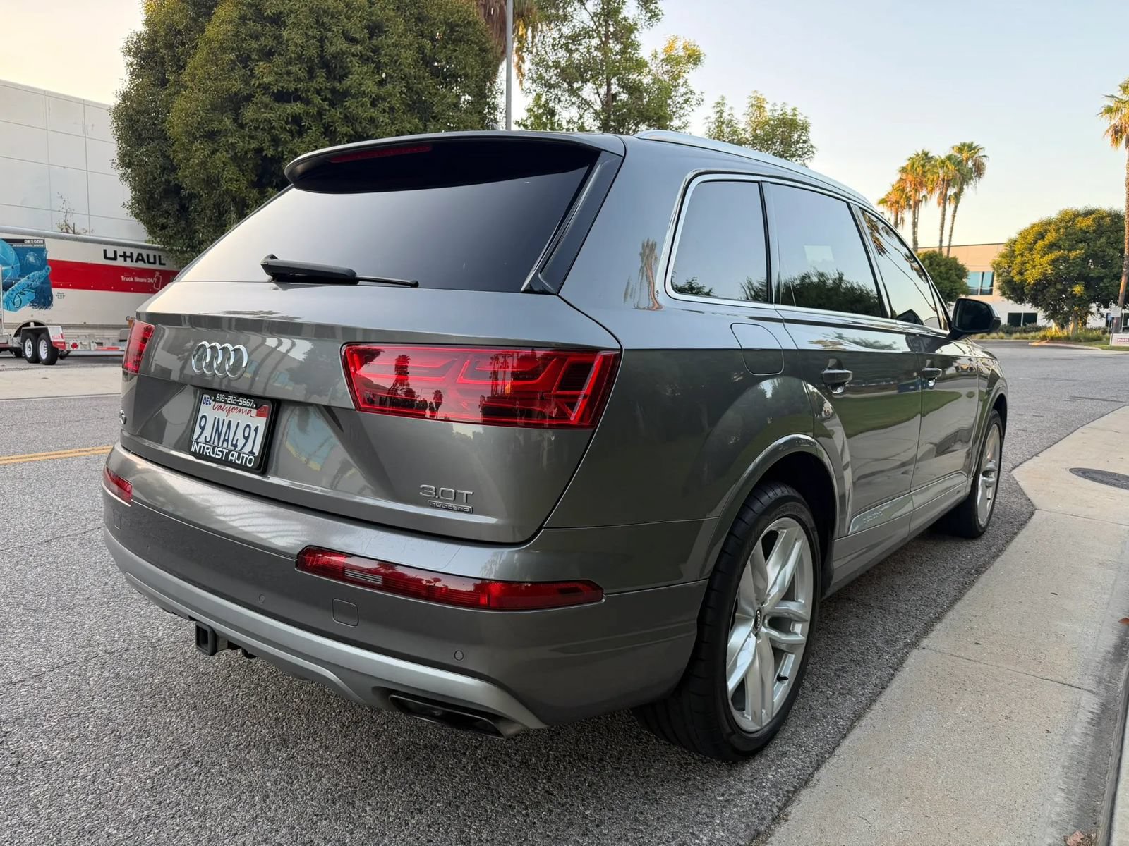 Used 2017 Audi Q7 3.0T Prestige w/ Prestige Package AWD/4WD image 5