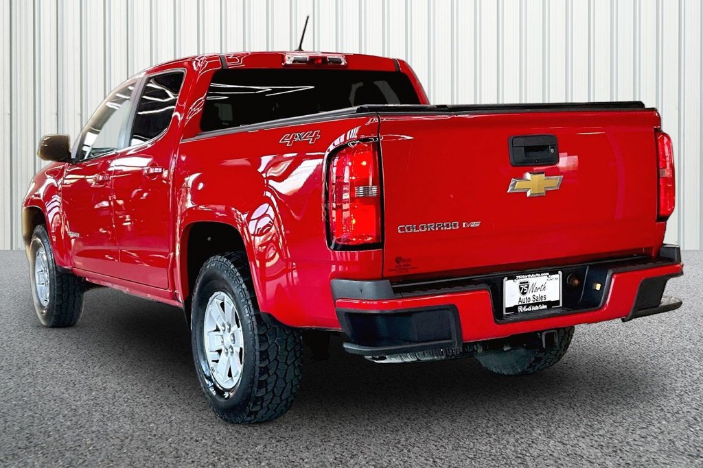 Used 2017 Chevrolet Colorado W/T w/ WT Convenience Package AWD/4WD image 4