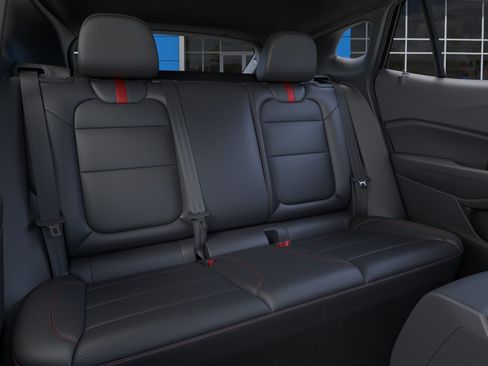 New 2026 Chevrolet Trax RS FWD image 17