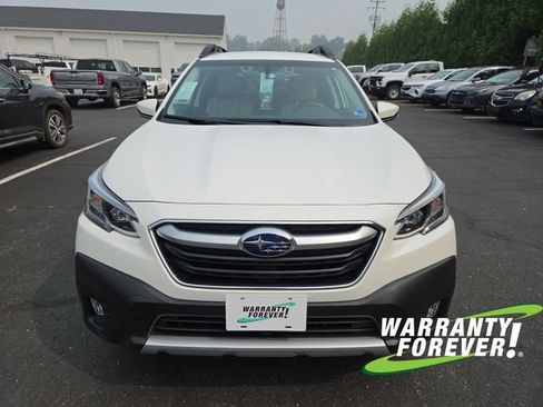 Used 2022 Subaru Outback Limited AWD/4WD image 2