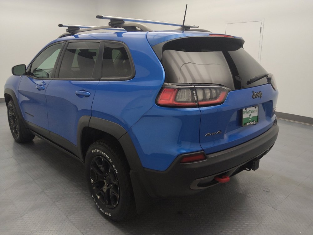 Used 2019 Jeep Cherokee Trailhawk w/ Cold Weather Group AWD/4WD image 5