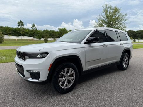 Used 2021 Jeep Grand Cherokee L Limited AWD/4WD image 5