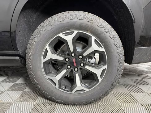 New 2026 GMC Yukon AT4 w/ AT4 Premium Plus Package image 41