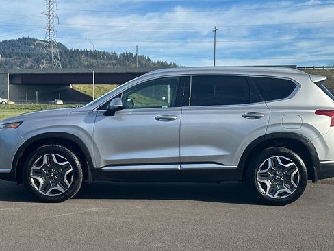 Used 2022 Hyundai Santa Fe Limited w/ Cargo Package image 6