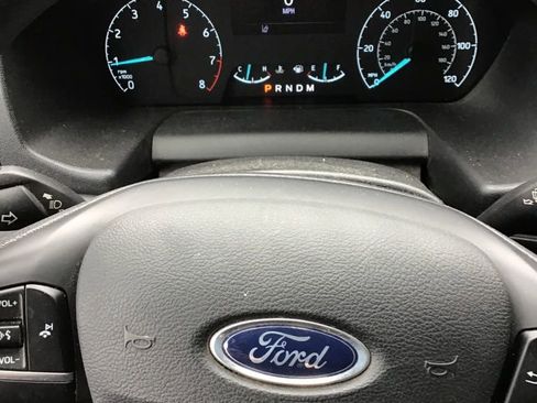 Used 2023 Ford Transit 350 XL image 8