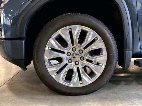Used 2020 GMC Sierra 1500 Denali w/ Denali Premium Package image 7