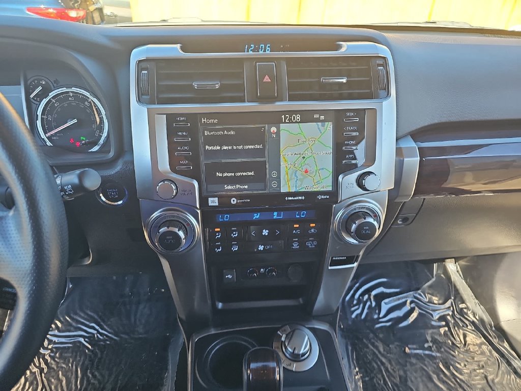 Used 2022 Toyota 4Runner Limited AWD/4WD image 20