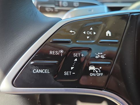 New 2026 Mercedes-Benz GLE 450 4MATIC image 24