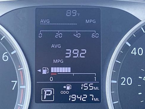 Used 2023 Nissan Kicks S FWD image 15