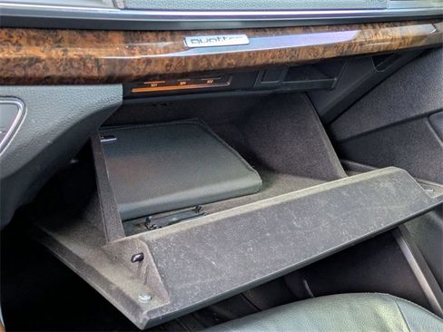 Used 2018 Audi Q5 2.0T Premium image 19