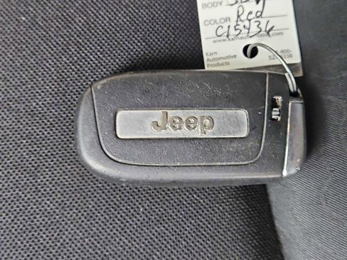 Used 2015 Jeep Renegade Trailhawk w/ Popular Equipment Group image 34