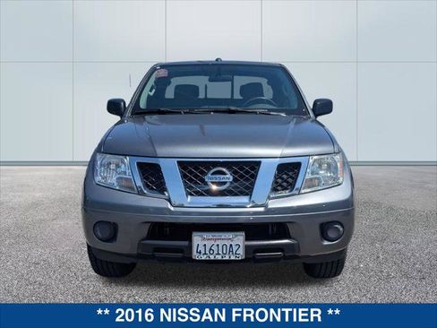 Used 2016 Nissan Frontier SV RWD image 8