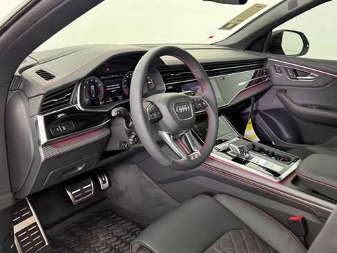 New 2026 Audi Q8 Prestige image 4