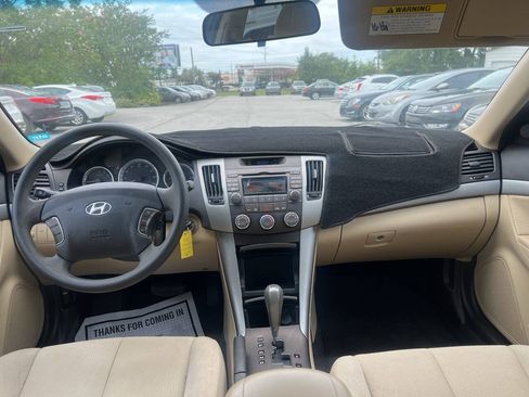 Used 2009 Hyundai Sonata GLS FWD image 14