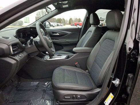 New 2026 Buick Envista Preferred w/ Convenience I Package FWD image 9