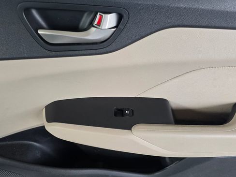 Used 2020 Hyundai Accent SE image 20