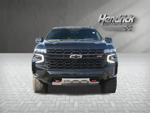 Used 2024 Chevrolet Tahoe Z71 w/ Luxury Package image 5