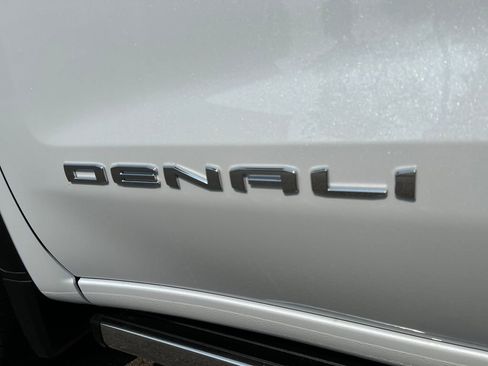 New 2026 GMC Sierra 1500 Denali Ultimate AWD/4WD image 10