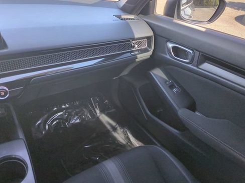 Used 2022 Honda Civic Sport image 16