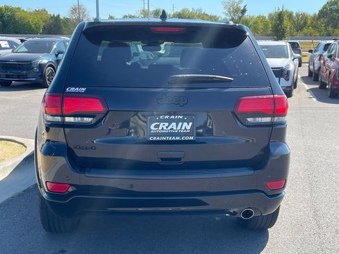Used 2020 Jeep Grand Cherokee Altitude AWD/4WD image 6