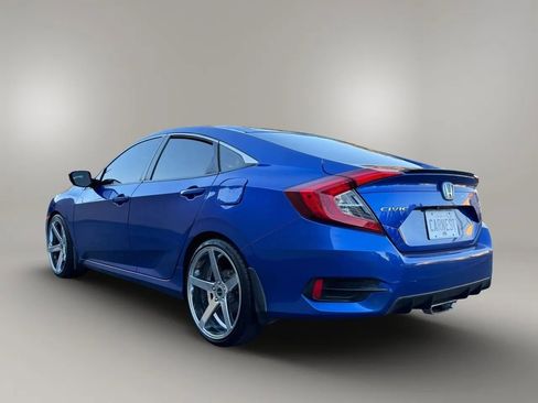Used 2019 Honda Civic Sport image 8
