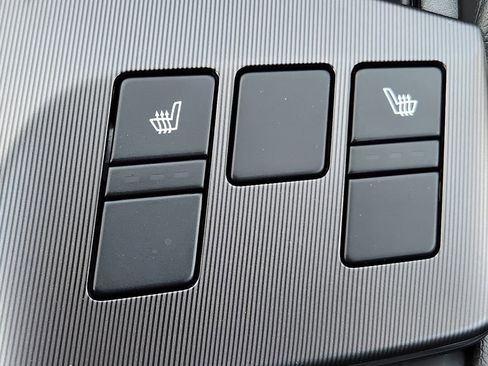 New 2026 Kia Sportage EX image 15