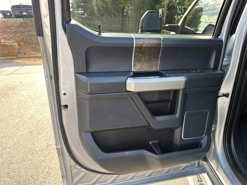 Used 2022 Ford F250 Lariat w/ Lariat Value Package image 22