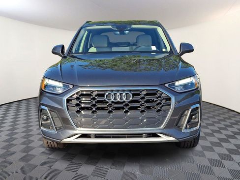 Used 2023 Audi Q5 2.0T Premium w/ Convenience Package AWD/4WD image 2