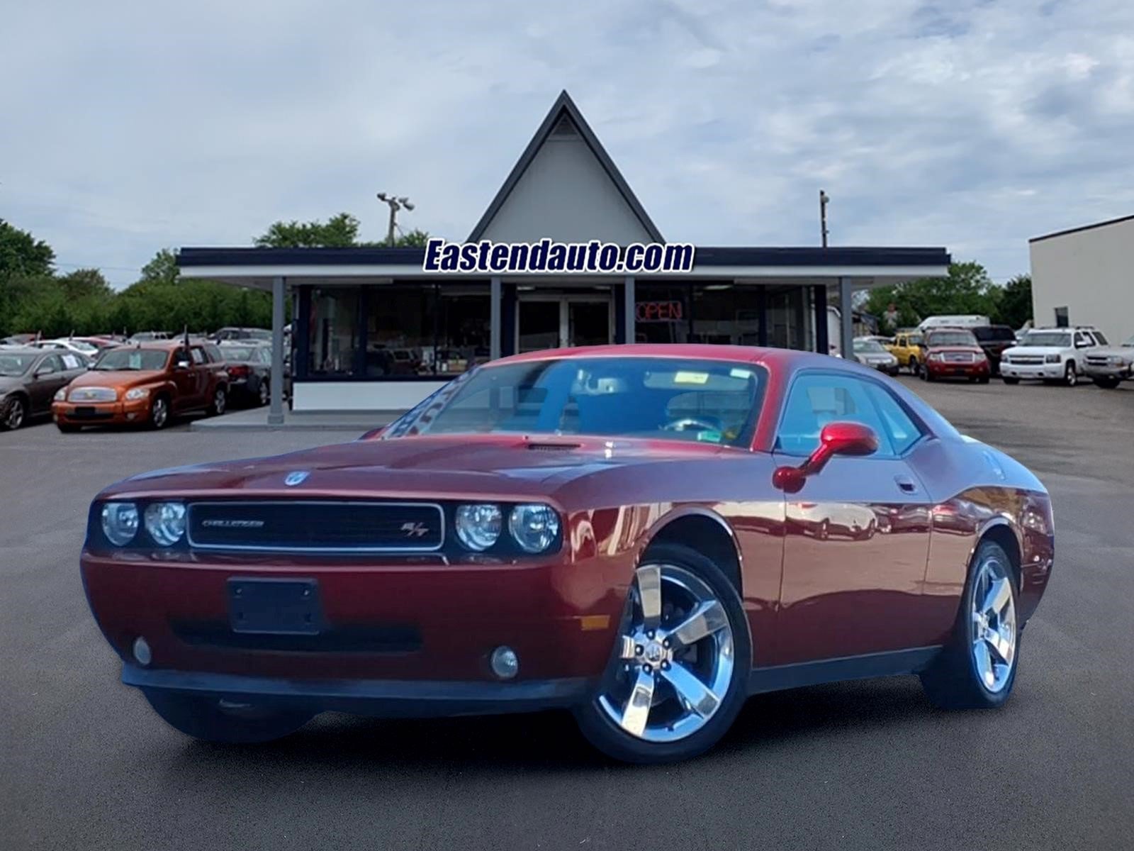 Used 2009 Dodge Challenger R/T RWD image 1
