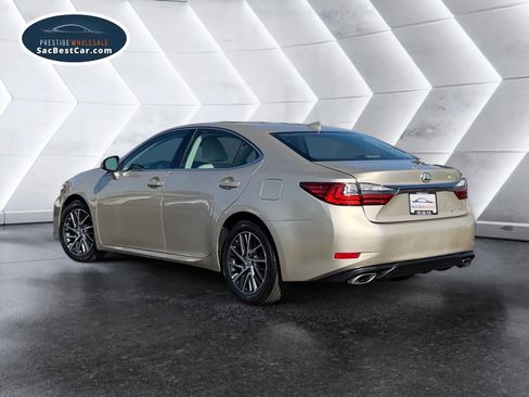 Used 2017 Lexus ES 350 image 3